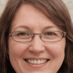 Αθηνά Μανωλά